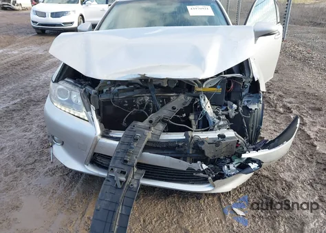 2013 Lexus Es 350 z USA, uszkodzony, nr VIN JTHBK1GGXD2043359